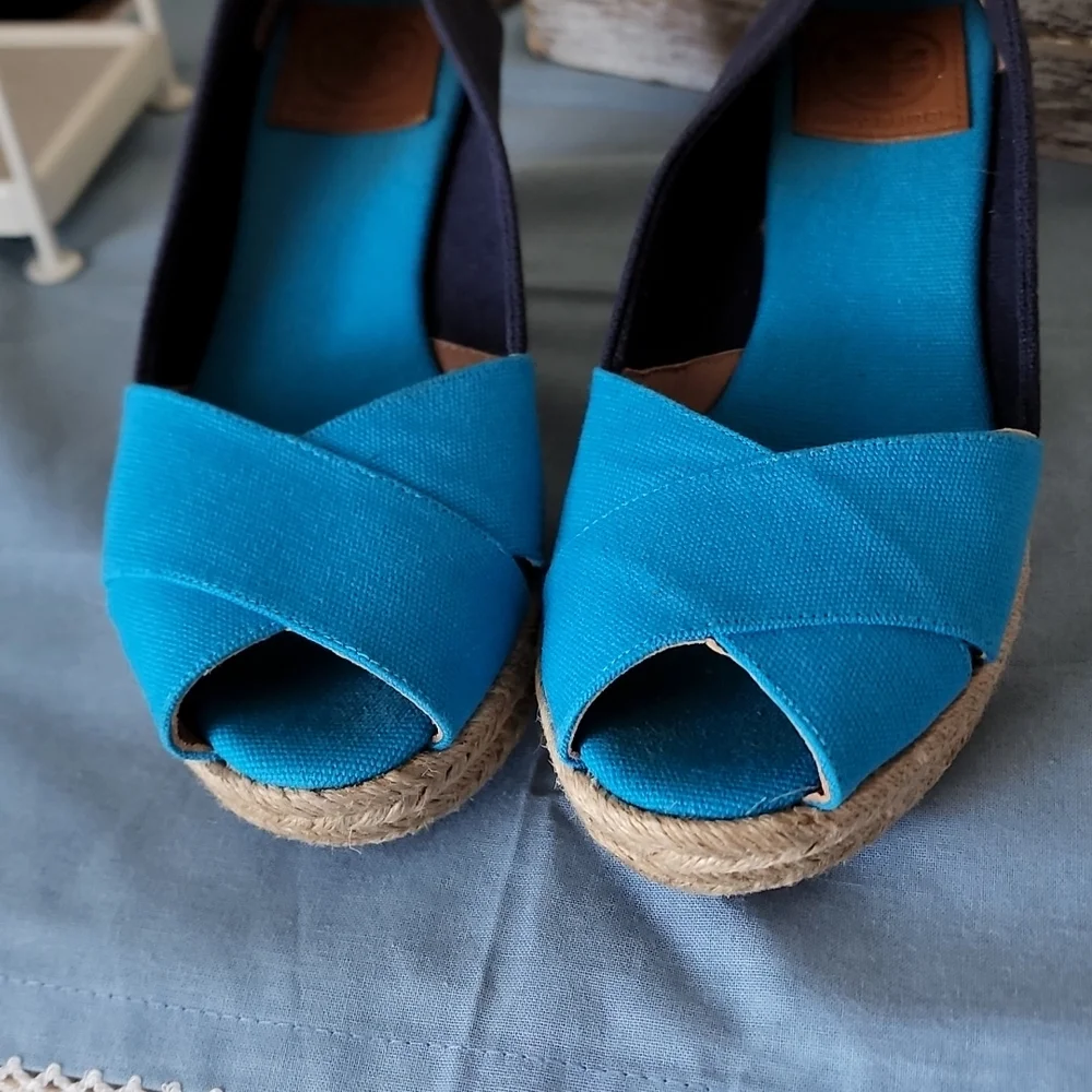 Tory Burch Espadrille shoes - Picture 7 of 7
